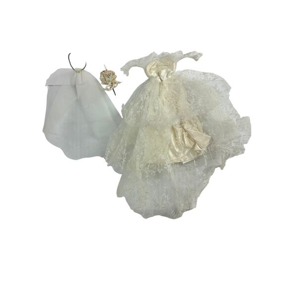 Vintage Barbie Wedding Day Set #972 1959-62 Dress, Veil, Shoes, Bouquet - Picture 1 of 10